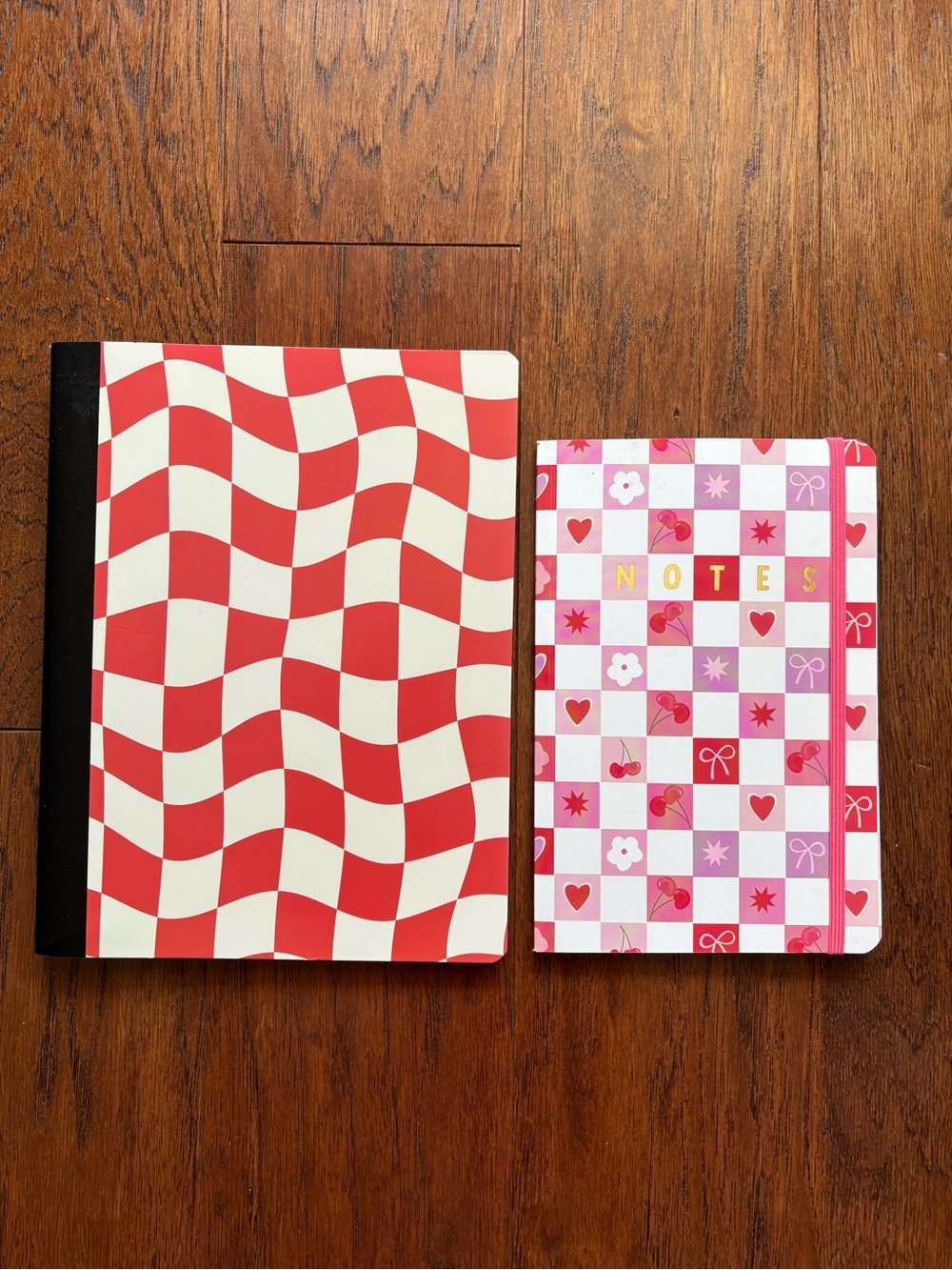 Cherry & Strawberry Strawberry Stationery Set | Pink Red Checkered Notebook - Picture 5 of 7